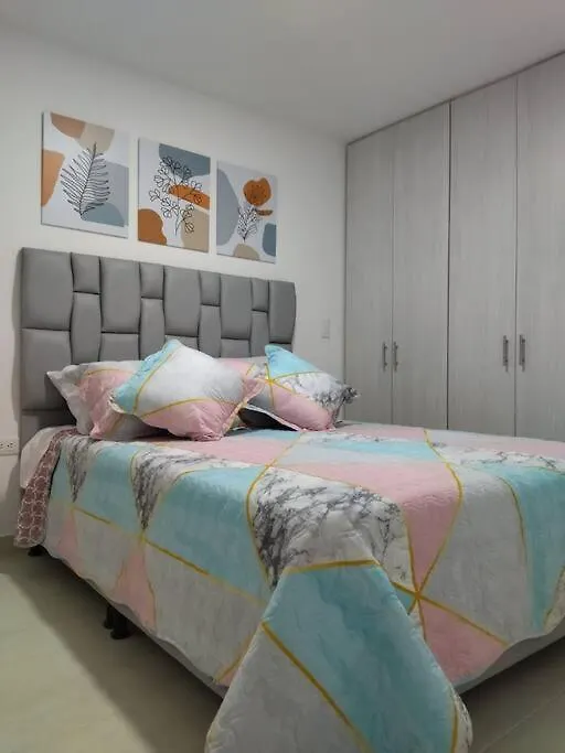 Apartamento Nuevo, Proximo Al Metro Y Cc Mayorca Apartment Sabaneta